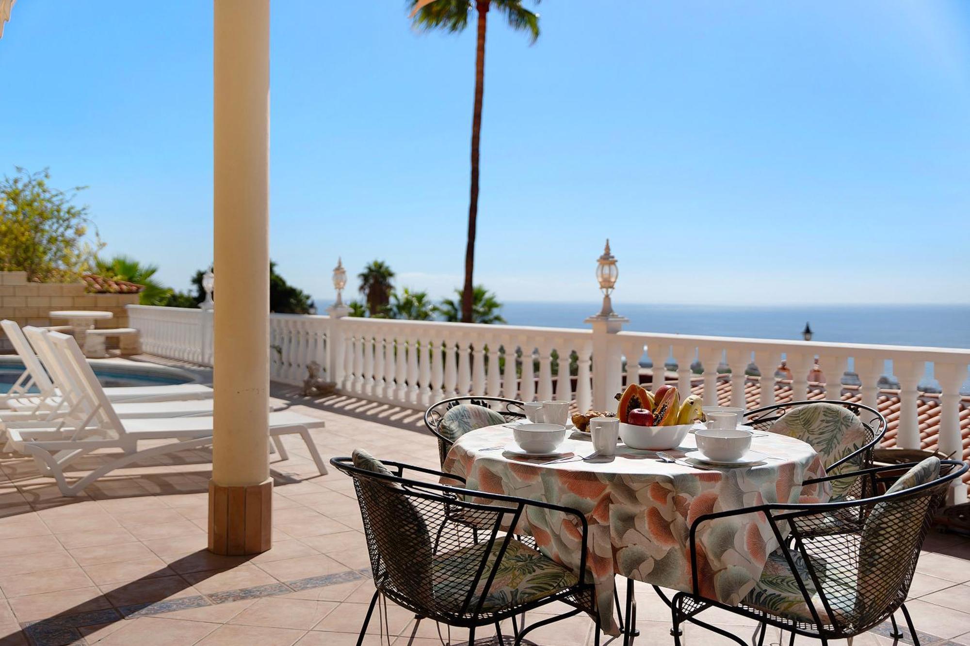 Casa Carla Private, Pool, Air By Paramount Holidays Puerto de Santiago  Kültér fotó
