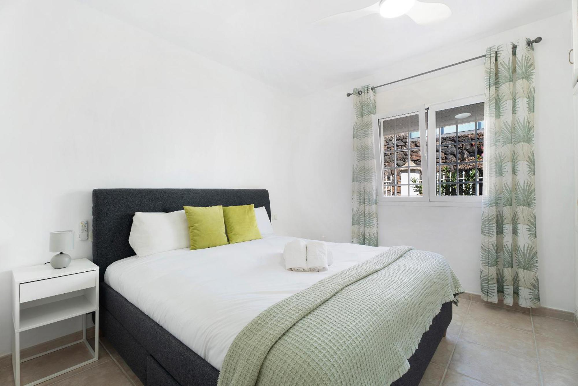 Casa Carla Private, Pool, Air By Paramount Holidays Puerto de Santiago  Kültér fotó