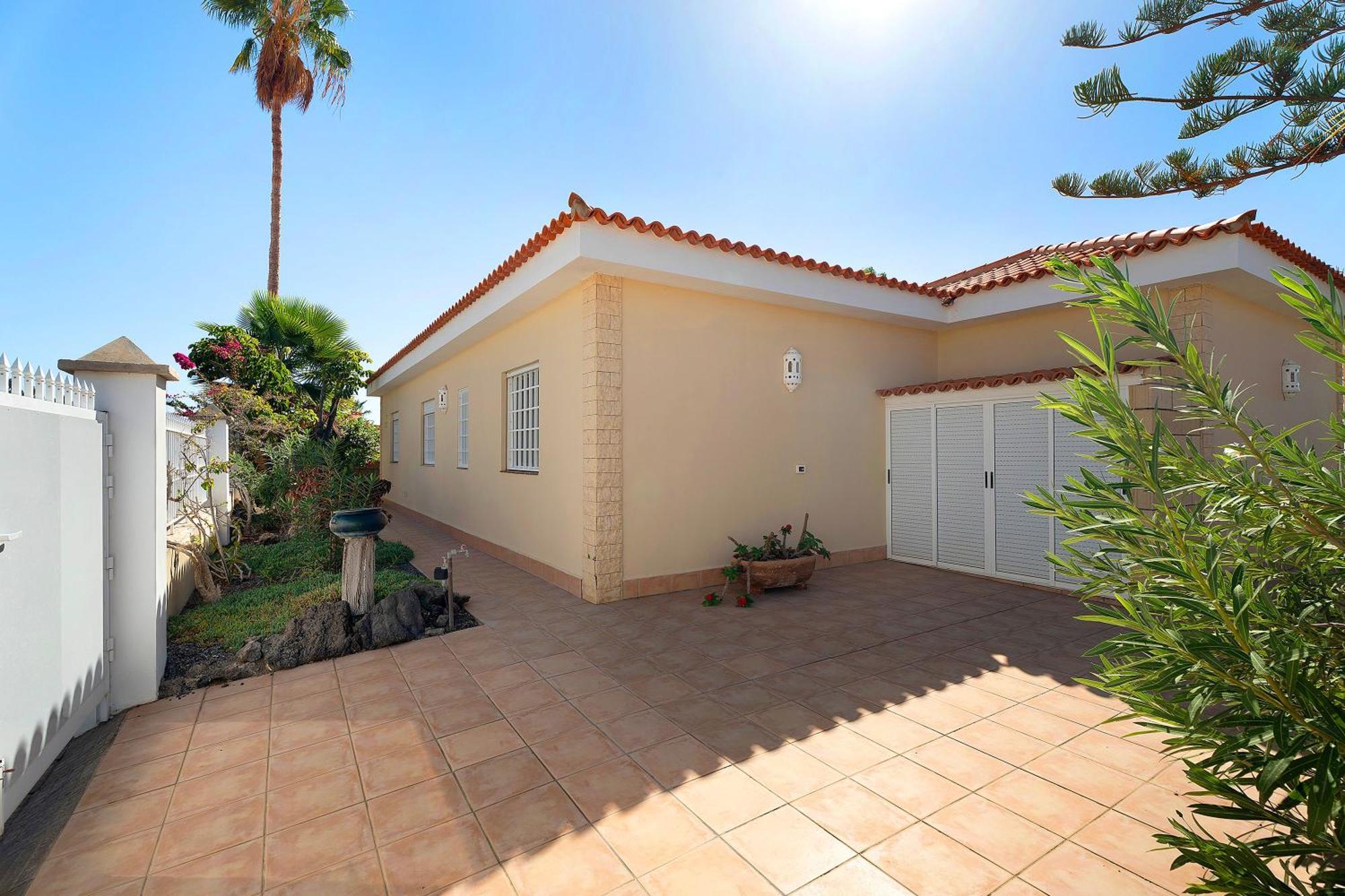 Casa Carla Private, Pool, Air By Paramount Holidays Puerto de Santiago  Kültér fotó